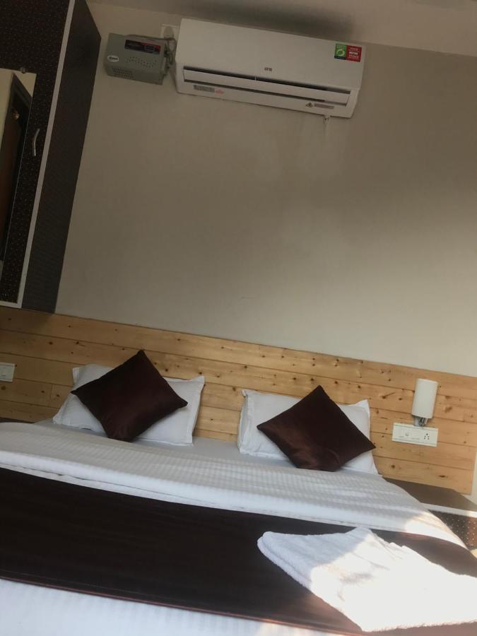 Hotel Cosy Nook Rishīkesh Exterior foto